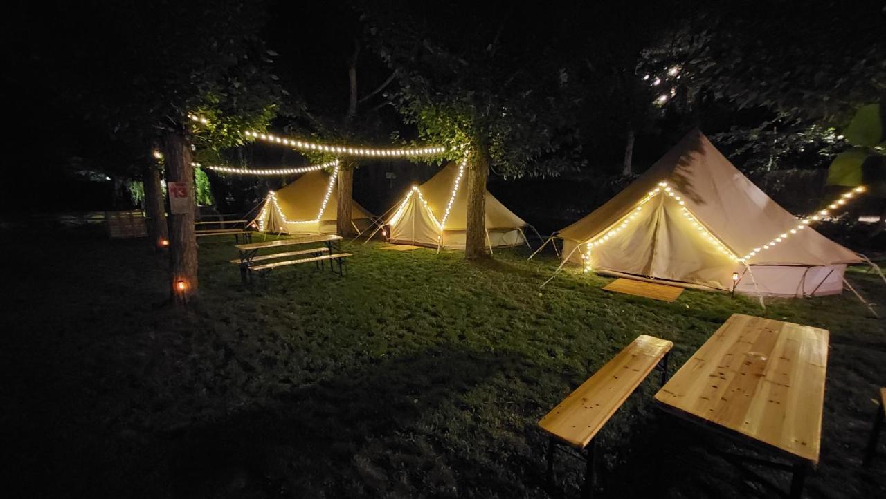 Camping Llavorsí Zewnętrze zdjęcie