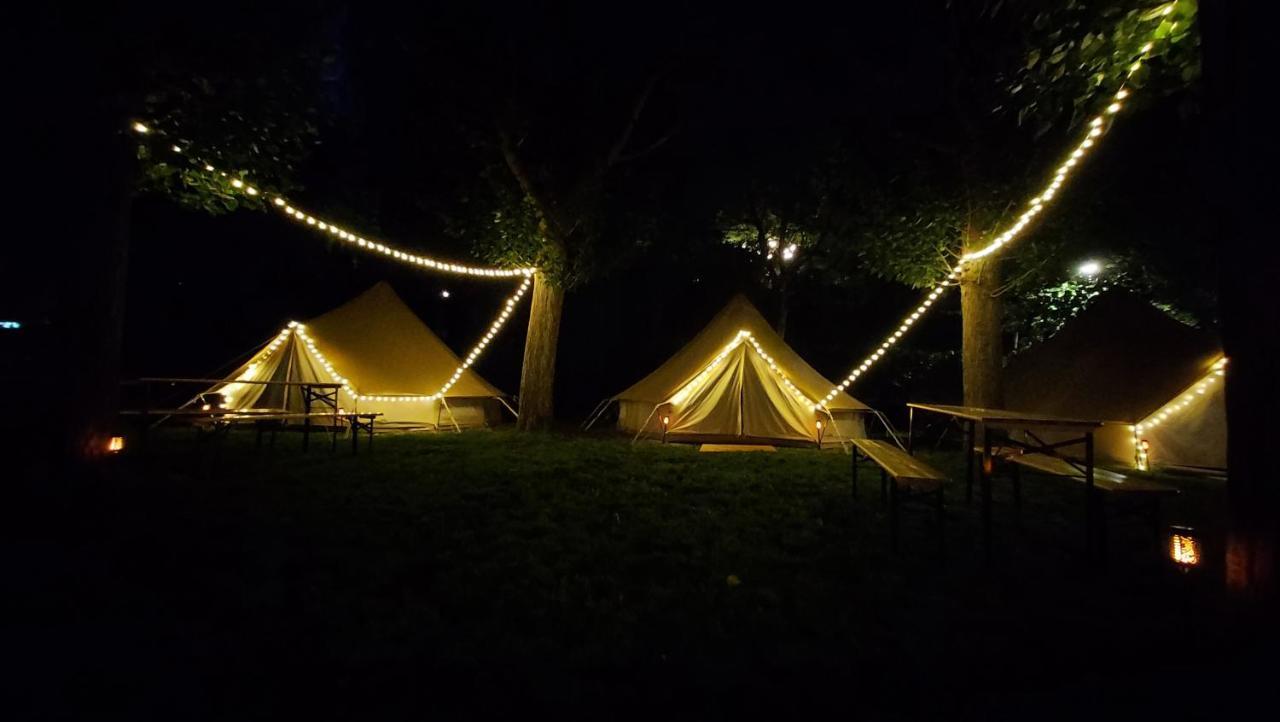 Camping Llavorsí Zewnętrze zdjęcie