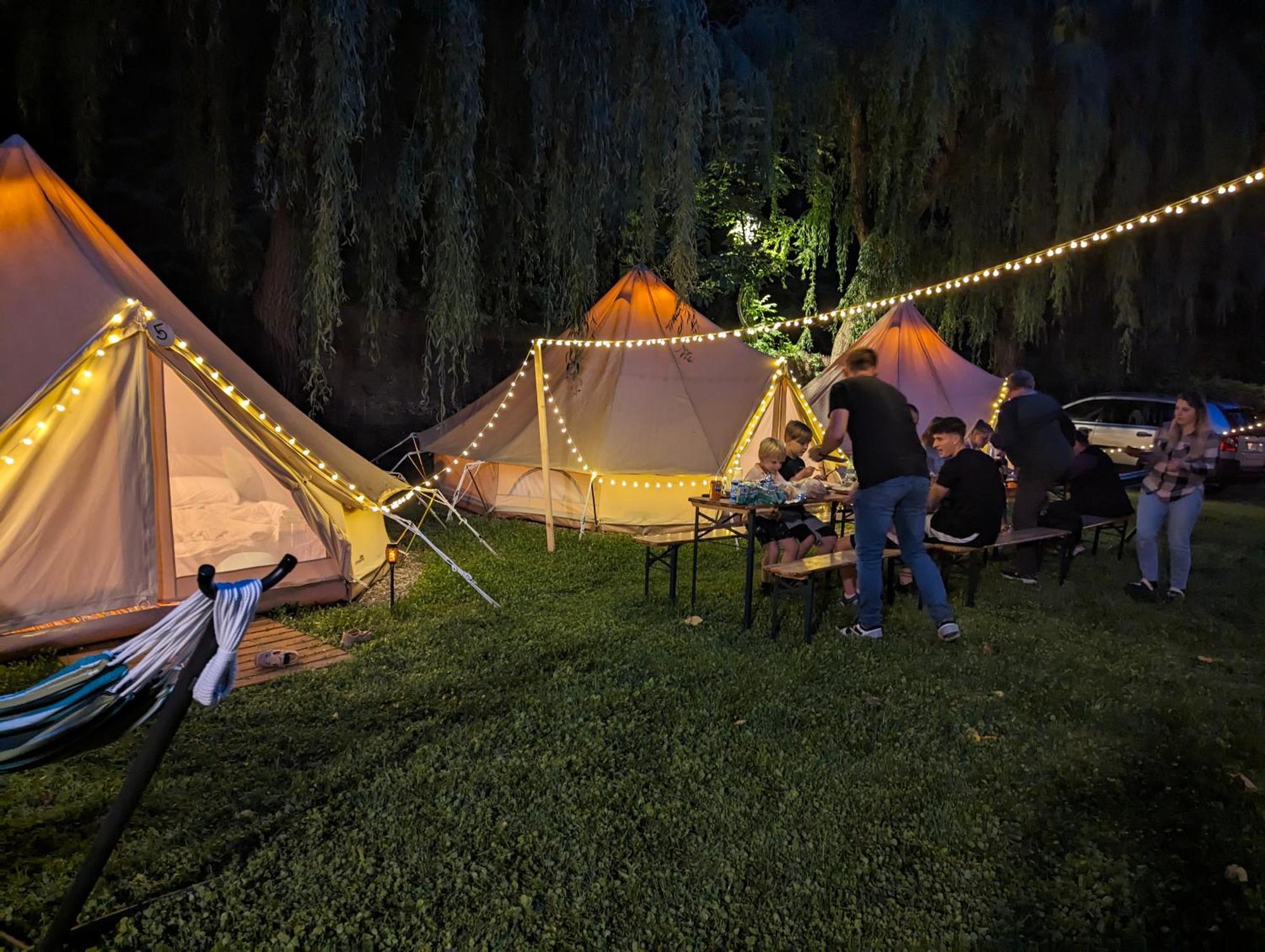 Camping Llavorsí Zewnętrze zdjęcie