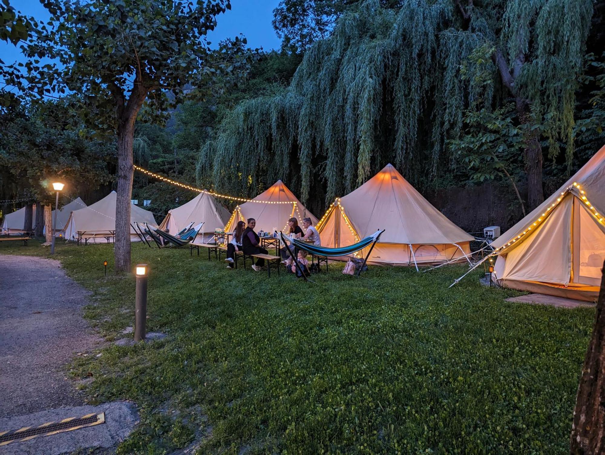 Camping Llavorsí Zewnętrze zdjęcie